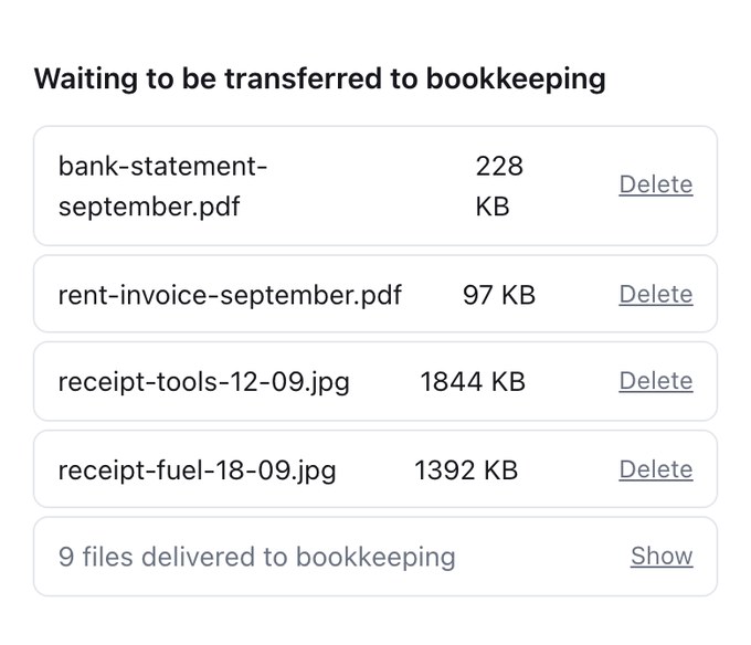 Sent files: four are waiting to be transferred to bookkeeping and nine have already been delivered.